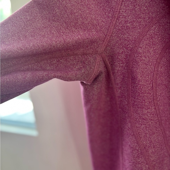 LULULEMON | in stride jacket | size 4 - Picture 7 of 7